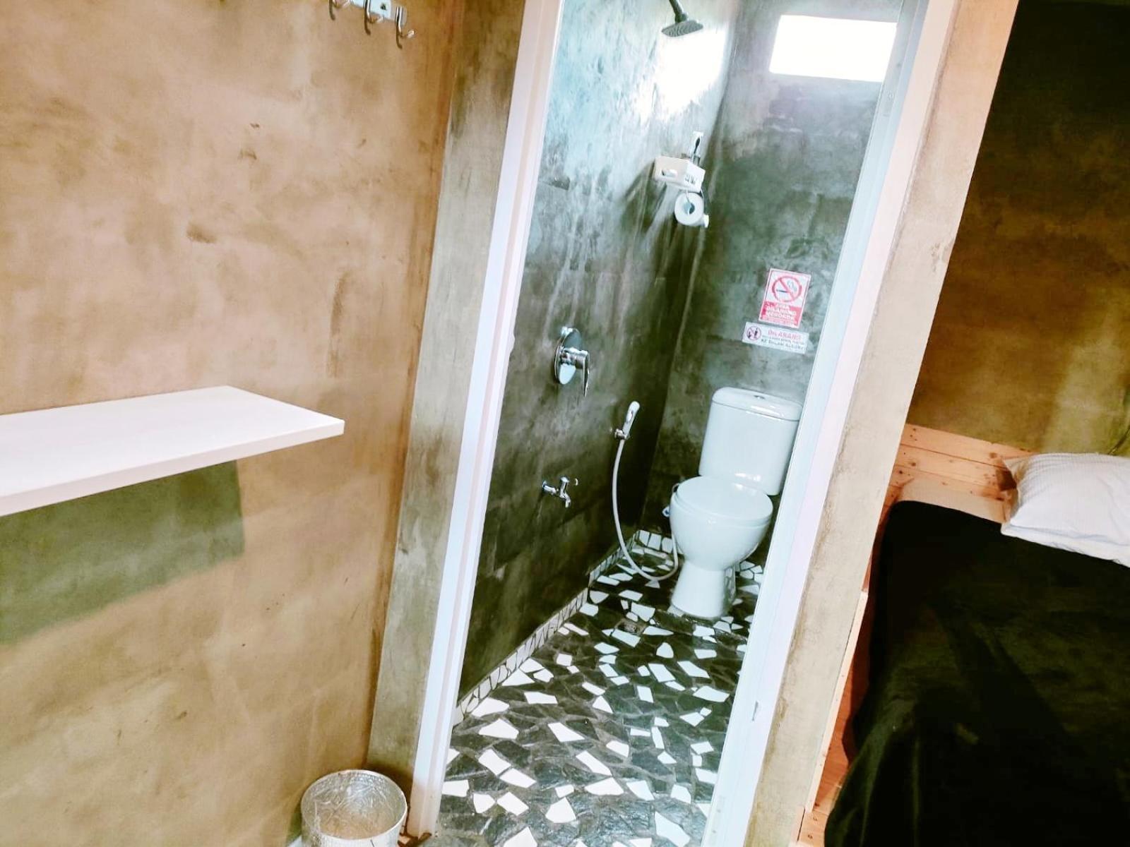 Jeng Tini Guest House ボゴール エクステリア 写真