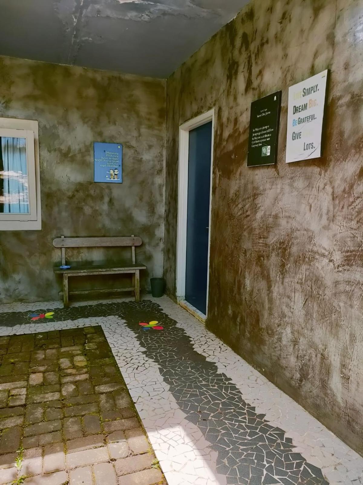 Jeng Tini Guest House ボゴール エクステリア 写真