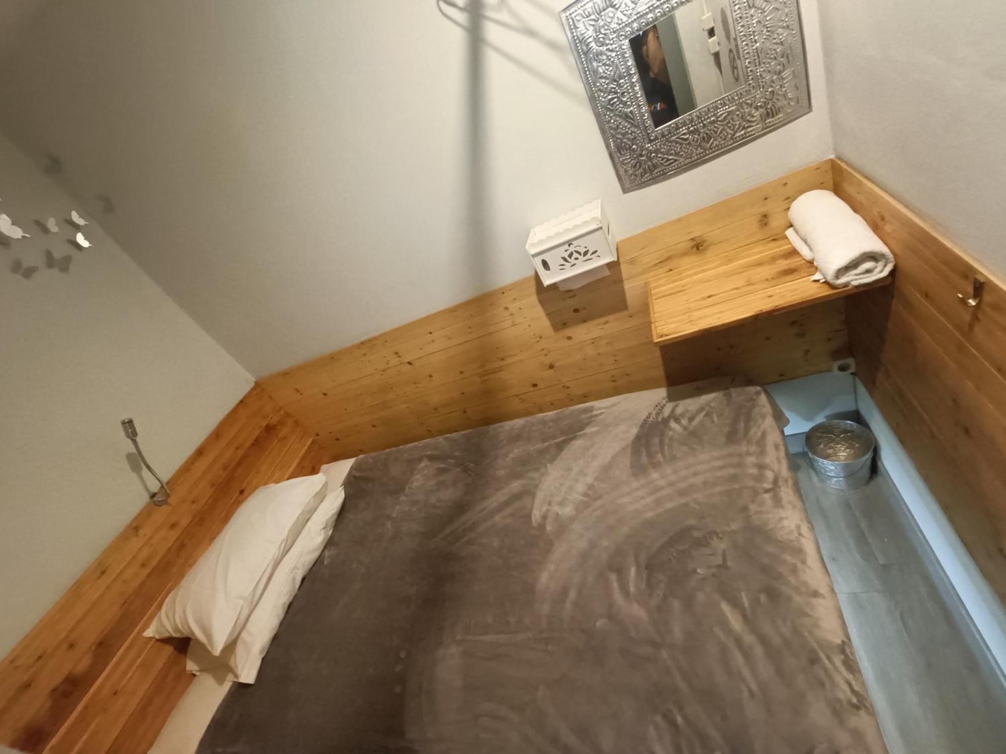 Jeng Tini Guest House ボゴール エクステリア 写真