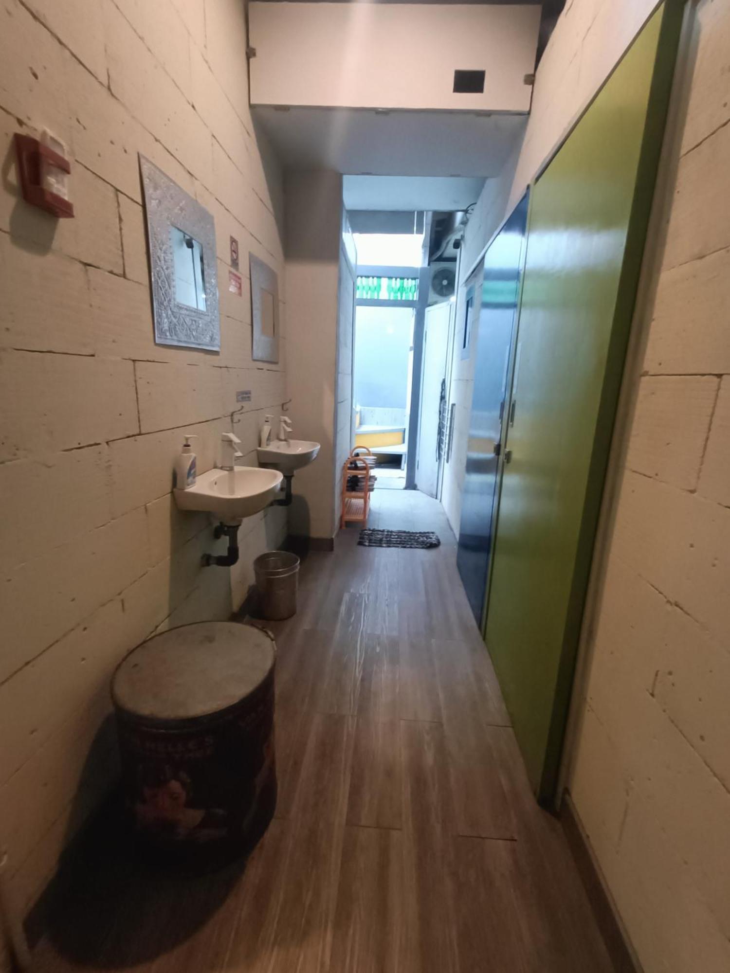 Jeng Tini Guest House ボゴール エクステリア 写真