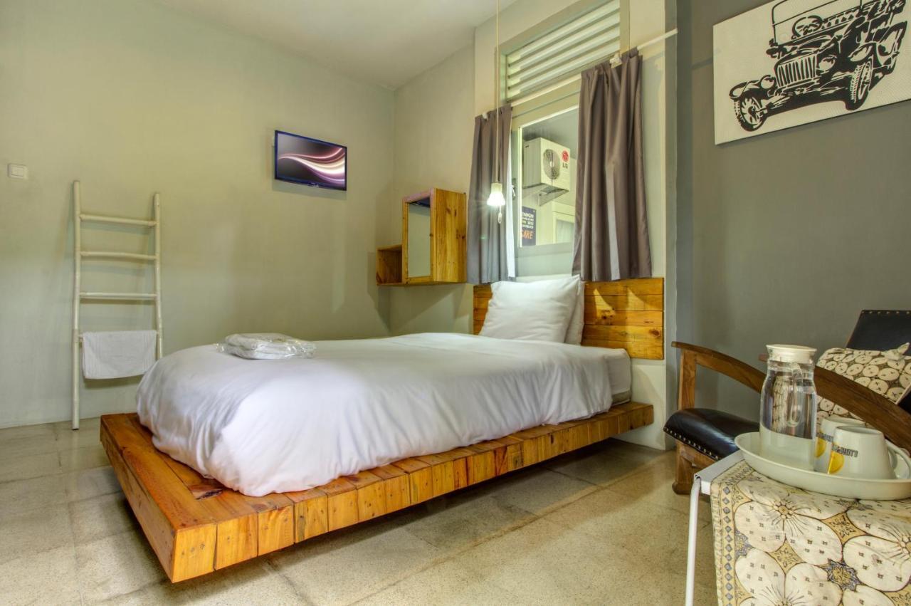 Jeng Tini Guest House ボゴール エクステリア 写真
