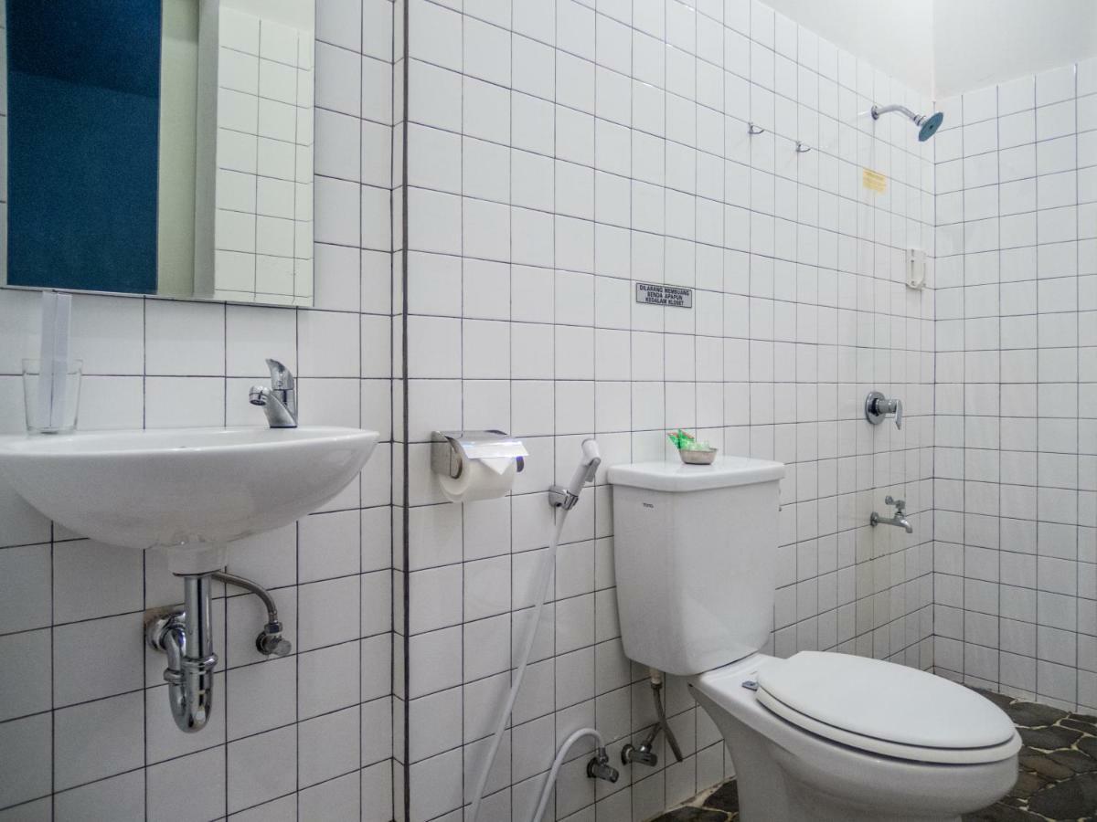 Jeng Tini Guest House ボゴール エクステリア 写真